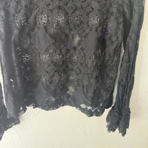 Black‎ Lace Mock Bell Sleeve Blouse Whimsigoth Size L Witchy Vamp Going Out thumbnail 3