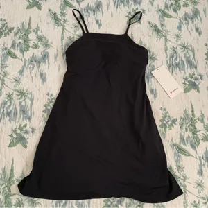 Lululemon Align Side-Slit Cami Strap Dress 6 Black NWT thumbnail 9