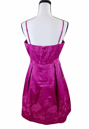 Lucy Paris Embroidered Satin Fit & Flare Dress in Hot Pink Size Large NWT thumbnail 3