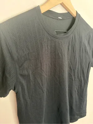 Lululemon Train to Be Mesh Short Sleeve Tee Black thumbnail 4
