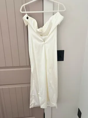 Aritzia TEN strapless satin dress  thumbnail 4