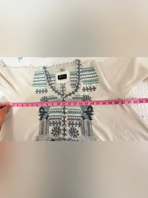 BIYA by Johnny Was Oversized Silk Embroidered Asymmetrical Hem Tunic Dress SZ M thumbnail 7