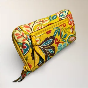 Vera‎ Bradley Floral Quilted Zip Around Wallet Yellow Cotton Boho Wristlet thumbnail 3