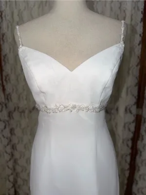 Beautiful Vintage Y2K Galina Chiffon Wedding Gown thumbnail 4