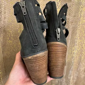 Free People Boho Hybrid Strappy Leather Women’s Ankle Bootie in Black EU37/6.5-7 thumbnail 5