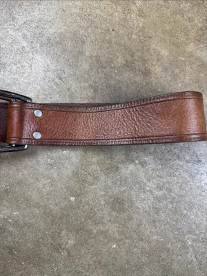 Classic Brown Leather Belt with Large Loop Buckles
Size: Medium thumbnail 5