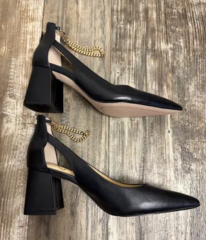 NWOB Jessica Simpson Black Leather Chain-Ankle Block Heel Pumps Size 5 thumbnail 1