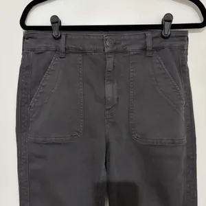 American Eagle AE High Rise Jegging Next Level Stretch Dark Gray Size 10 Utility thumbnail 4