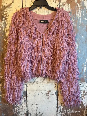 NWT Novaluxe Barbiecore pink shaggy fuzzy sweater Cardigan size medium thumbnail 1