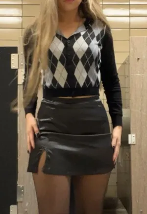 SheIn Black and White Diamond Pattern Sweater thumbnail 3