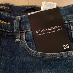 BNWT Banana Republic high rise straight ankle denim jeans size 28 thumbnail 2
