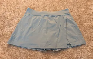 GapFit Studio PowerYou Skort Women’s XL Light Sage Green Athletic Tennis Skirt thumbnail 1
