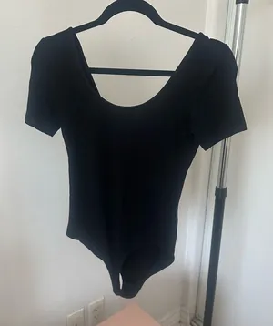 Forever 21 Black Long Sleeve Top thumbnail 1