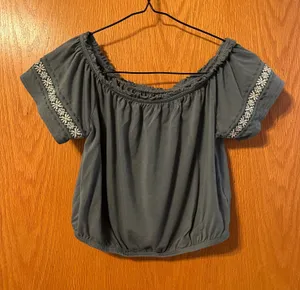 American Eagle Crop Top thumbnail 1