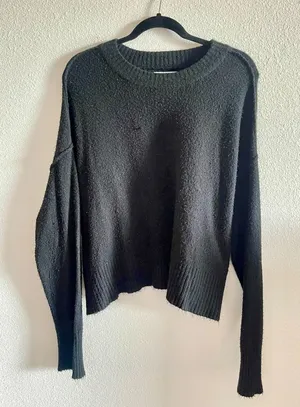 American Eagle Soft Black Knit Sweater Size Medium M Long Sleeve Crew Neck thumbnail 1