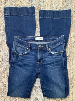 Ann Taylor LOFT Dark Wash Flare Jeans Size 25 thumbnail 7