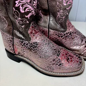 Shyanne Faux Leather Western‎ Boots - Square Toe size Size 5 thumbnail 12