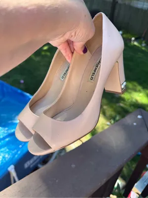 Karl Lagerfeld Paris Nude Beige Open Toe Gold Leather Pearl Block Heels - 8 8M thumbnail 9