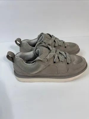UGG Women's Gray and Cream Platform Lace-Up Sneakers thumbnail 3