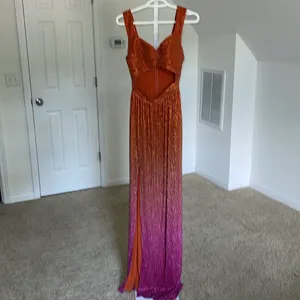 Dress the‎ Population Meredith Metallic Ombré Cutout Plissé Gown thumbnail 2