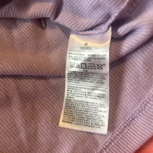 Old navy ribbed top thumbnail 4
