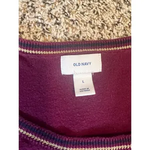 Old‎ Navy Womens Burgundy Long Sleeve Crew Neck Sweater Size L Ribbed Trim thumbnail 2