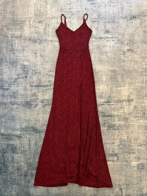 Windsor Burgundy Wine Keira Glitter Knit High Slit Formal Dress Size 1 / 2 thumbnail 3