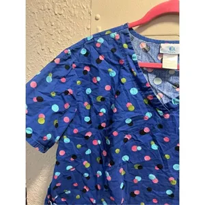 SB Scrubs Blue With Polka Dots Scrub Top Woman’s Size 2X thumbnail 5