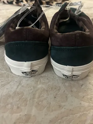 NWT Suade Vans thumbnail 2