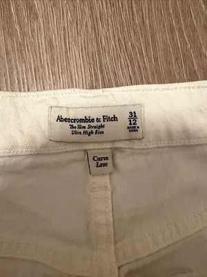 Curve Love Ultra High Rise Slim Straight Jean white Size 31 12 thumbnail 4