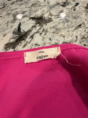 Entro Hot Pink Tiered Ruffle Sleeve V Neck Blouse Top Medium thumbnail 4