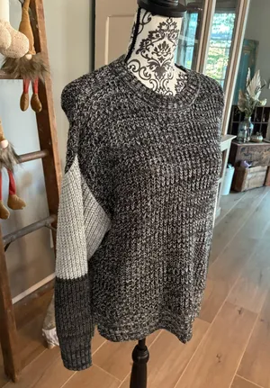 Time & Tru size XL black & grey sweater thumbnail 3