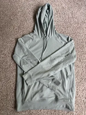 Men’s Lululemon Hoodie thumbnail 1