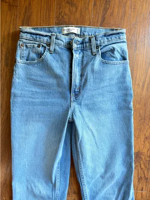 Abercrombie  thumbnail 3