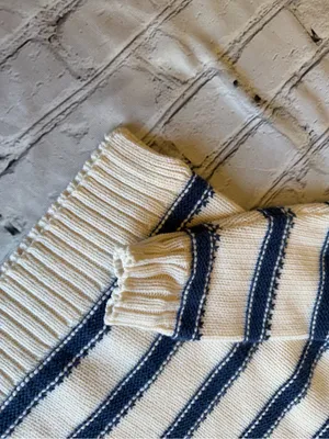 American Eagle Women's Knit Sweater Pullover Nautical Preppy Classic Stripe XS thumbnail 2