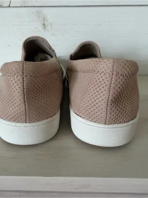 Naturalizer Marianne Leather Slip On Flat Sneakers Women’s Size 7WW Beige NEW thumbnail 6