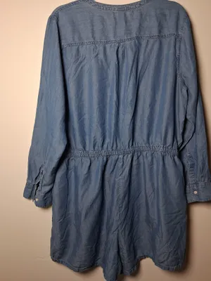 Old Navy Blue Long Sleeve Chambray Romper Shorts Outfit size XL Pockets Buttons thumbnail 10