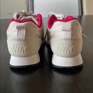 Nike md runner 2 sneakers thumbnail 3