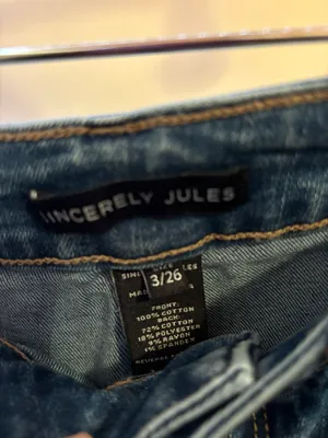 jeans thumbnail 4