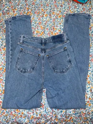 Abercrombie Ultra High-Rise Straight thumbnail 3