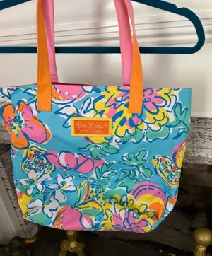 Lilly Pulitzer for Estee Lauder Floral Beach Tote Bag Blue Pink Tropical thumbnail 1