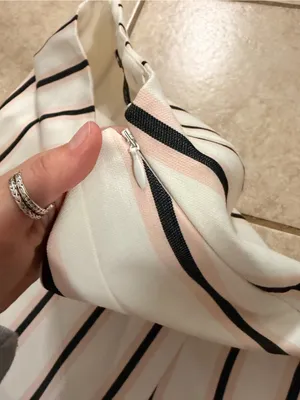 White House | Black Market Striped Pencil Skirt thumbnail 4