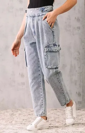 Signature 8 Ultra High Cargo Straight Jeans thumbnail 1