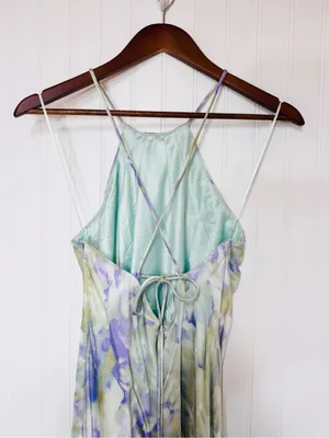 ASTR the Label Elynor Watercolor Halter Maxi Dress Medium Pastel Wedding Guest thumbnail 6