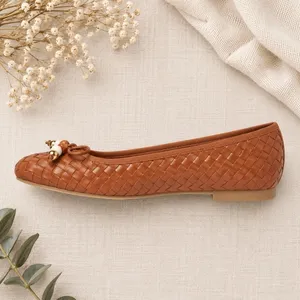 Universal Thread Merritt Woven Ballet Flats Cognac Brown Beaded Bow Size 8 thumbnail 4