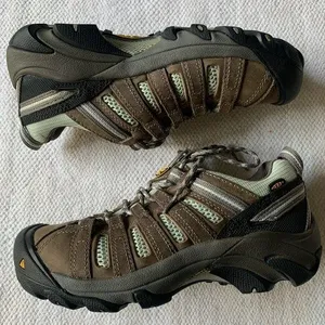 KEEN 7 steel toe shoe thumbnail 1