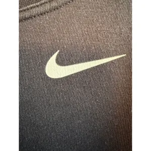 Nike Dri-FIT Women Black Crewneck Sweatshirt High-Low Hem RN56323‎ Small thumbnail 4