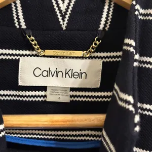 Calvin Klein Navy and White Striped Knit Blazer Size 4 thumbnail 3