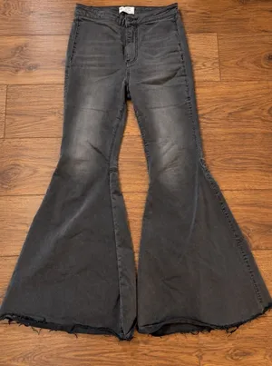 Free People Just Float On Flare Jeans Size 28 Washed Black Charcoal Raw Hem thumbnail 1