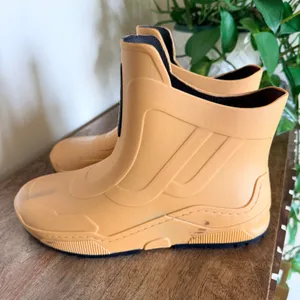 Womens EU 41 Tan‎ Brown Waterproof Ankle Rain Bots Lug Sole Pull On Outdoor Wet thumbnail 3